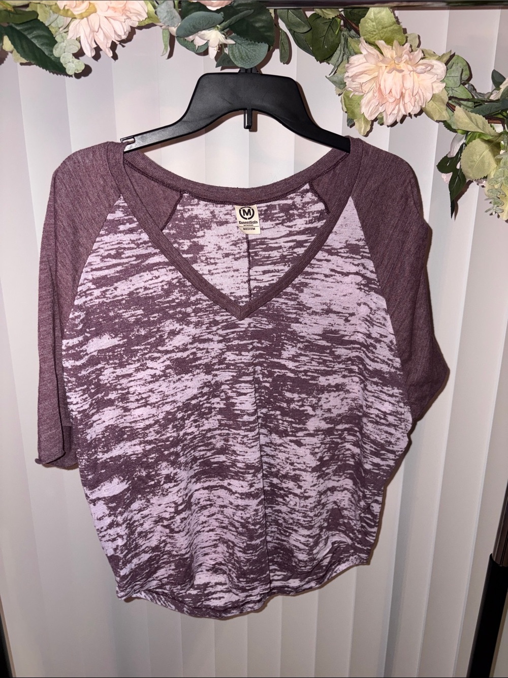 Metropark Marled Plum & Lavender V-Neck Raglan Tee